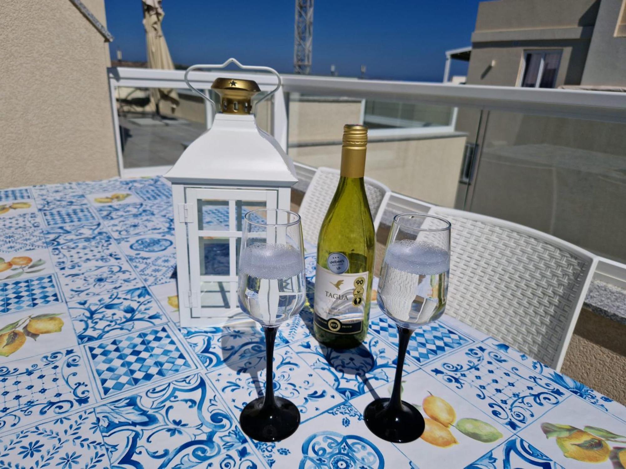 Sea View New Penthouse Terrace & Garage Parking Daire St. Paul's Bay Dış mekan fotoğraf