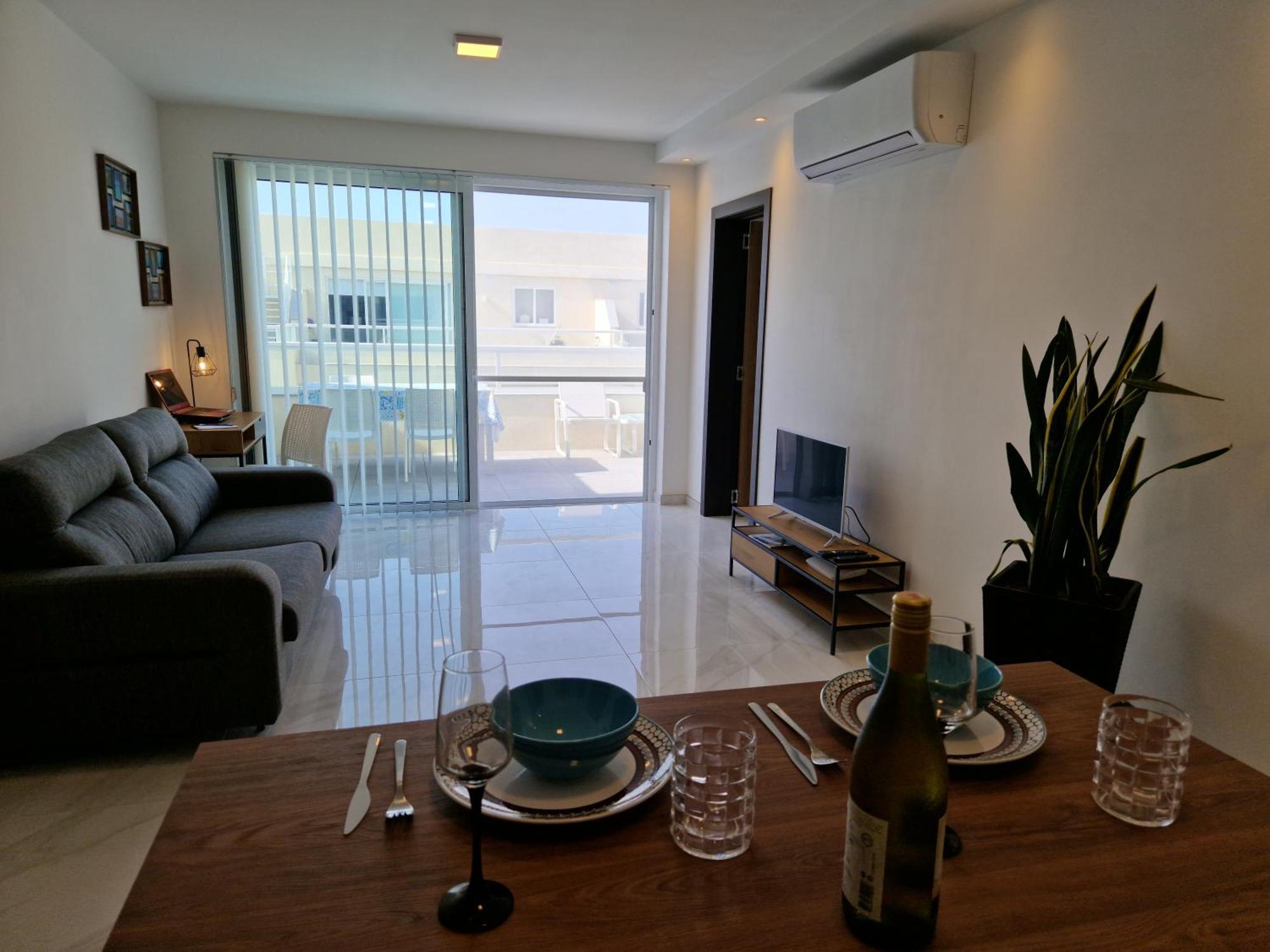 Sea View New Penthouse Terrace & Garage Parking Daire St. Paul's Bay Dış mekan fotoğraf