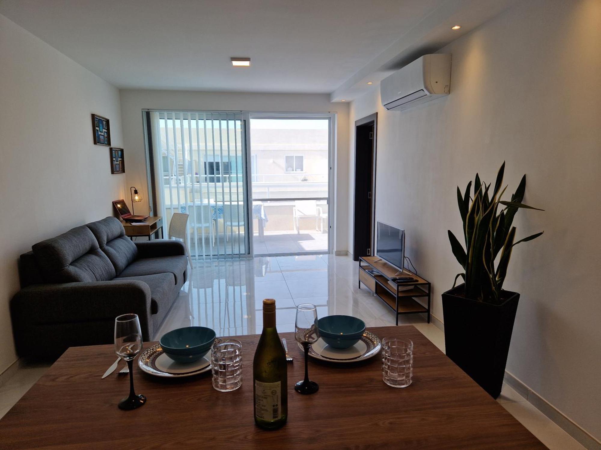 Sea View New Penthouse Terrace & Garage Parking Daire St. Paul's Bay Dış mekan fotoğraf