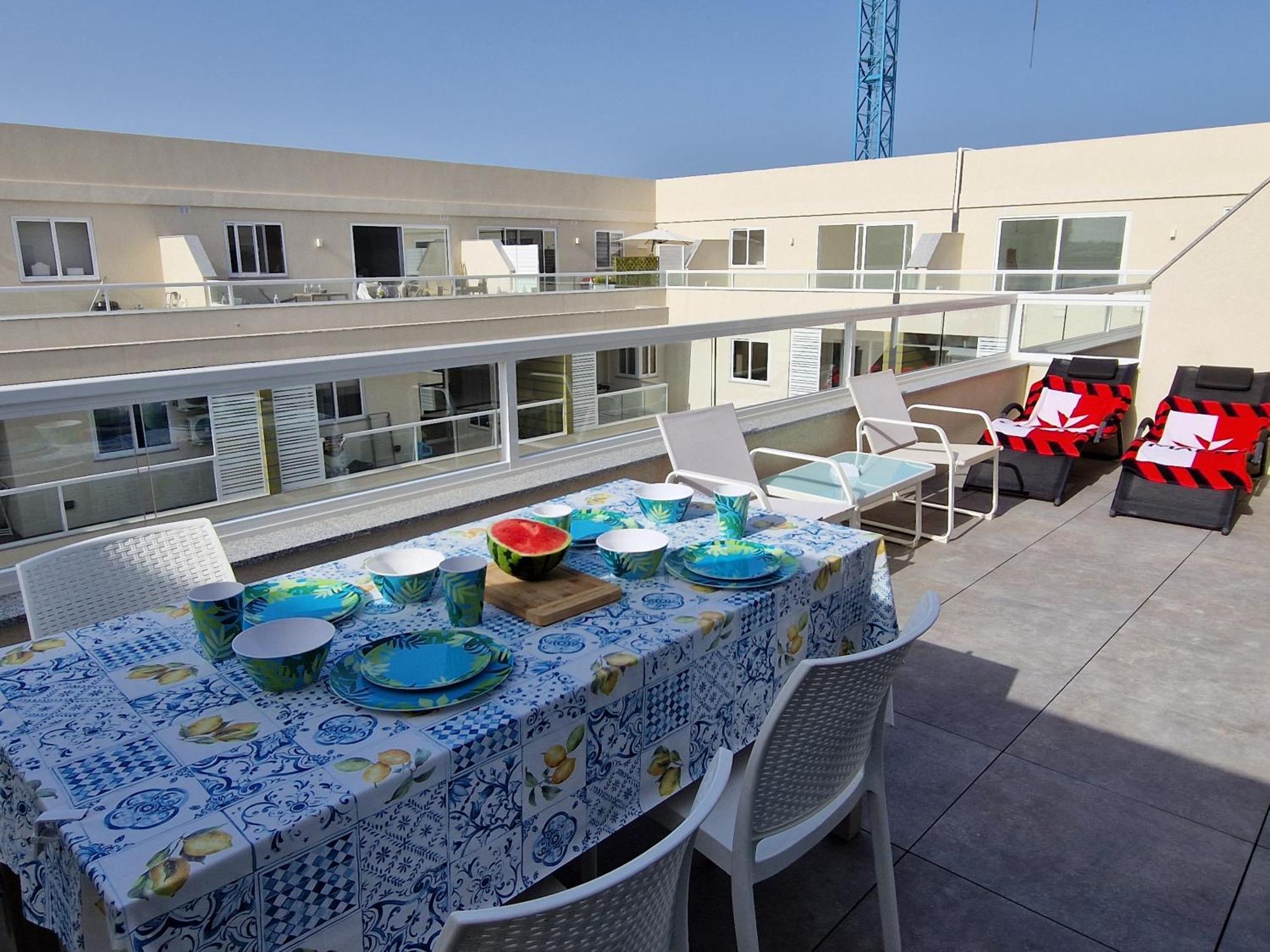 Sea View New Penthouse Terrace & Garage Parking Daire St. Paul's Bay Dış mekan fotoğraf
